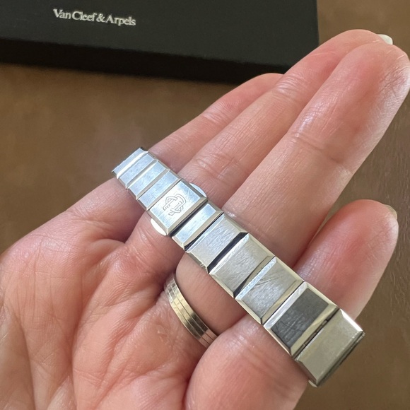 Vintage Van Cleef & Arpels No. 22 Stainless Steel and 18k Gold Watch - Picture 8 of 10